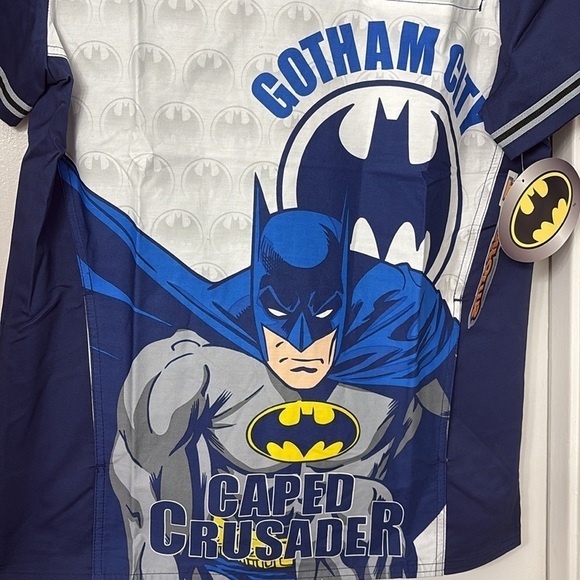 🎅🏼🎄Tooniforms Batman Gotham City Scrub Top - Picture 13 of 15